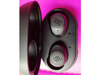 JBL ear pod